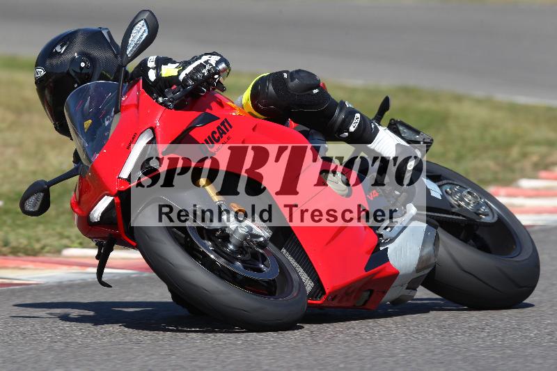 Archiv-2022/50 09.08.2022 MSS und TÖFF Track Day ADR/Gruppe rot/unklar